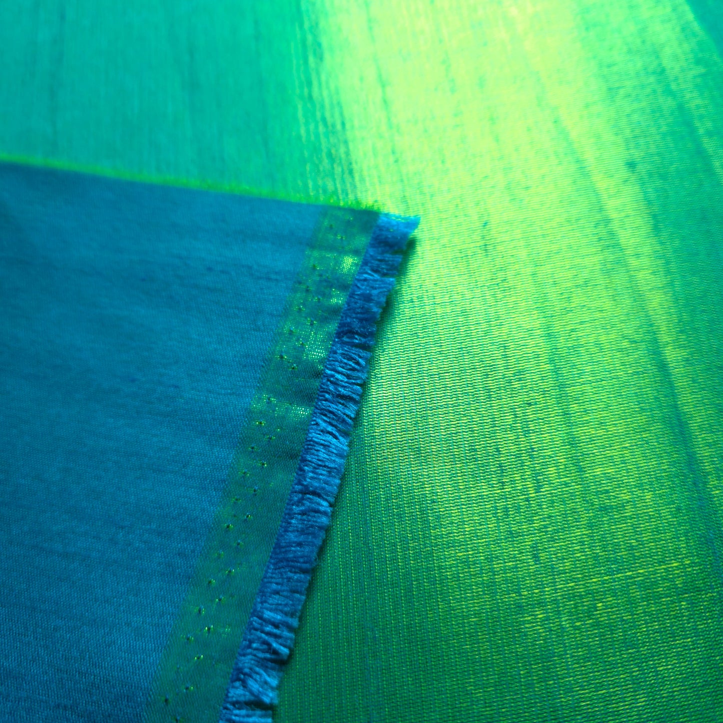 SHIMMER SHANTUNG GREEN BLUE BEATLE WING