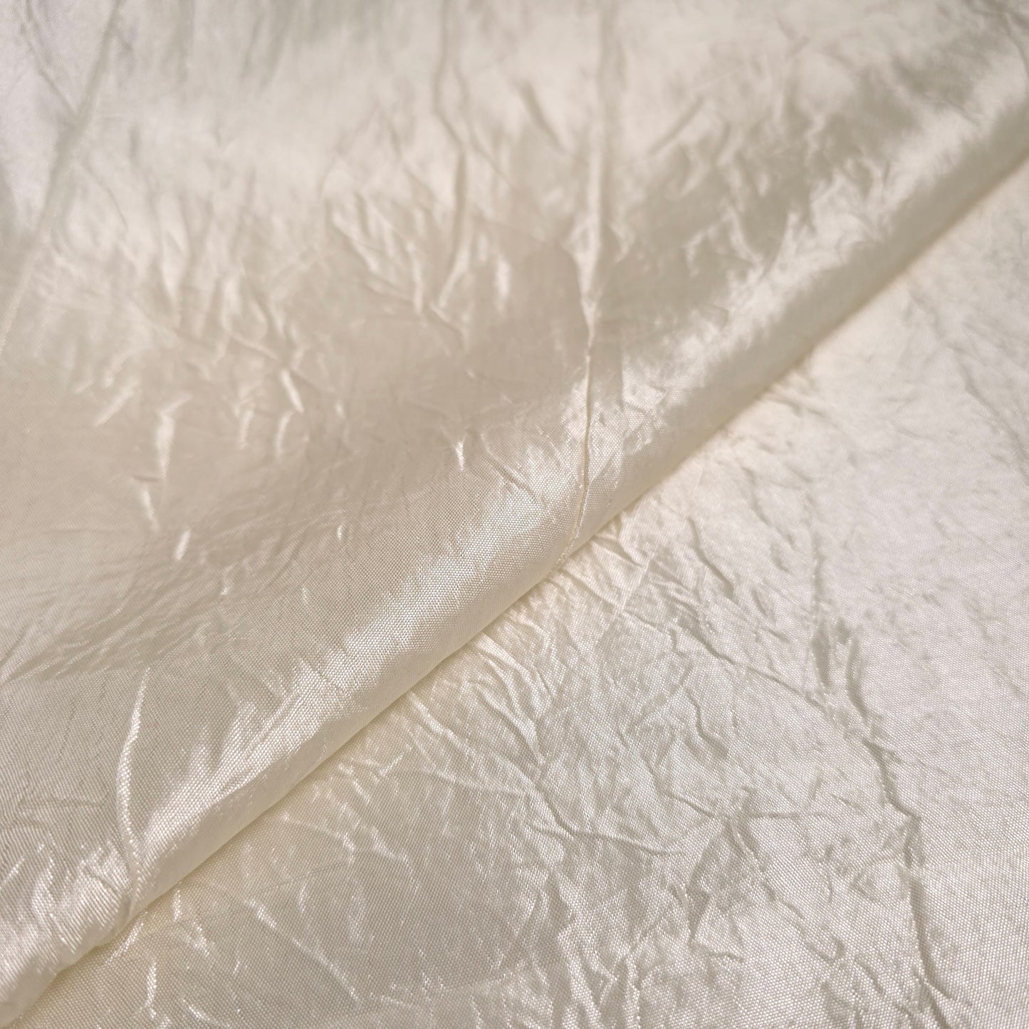 CRINKLE TAFFETA FABRIC IVORY