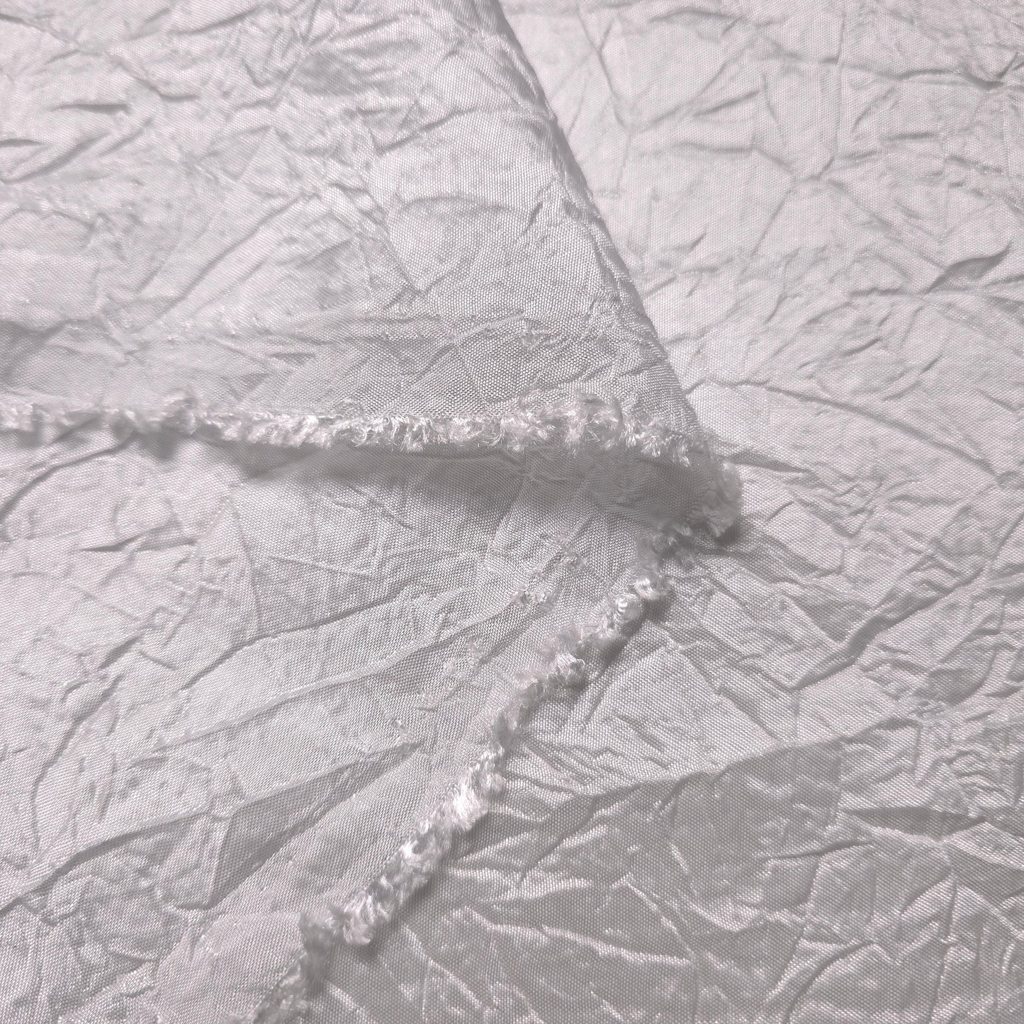 CRINKLE TAFFETA FABRIC WHITE