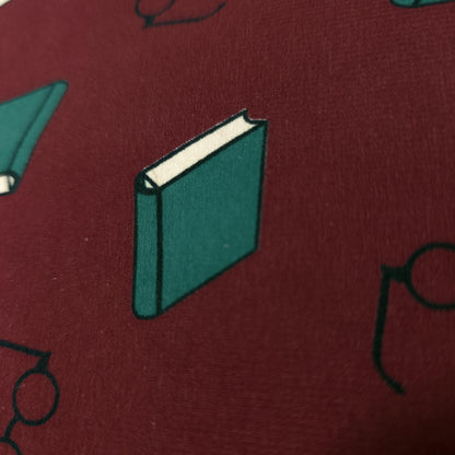BOOKS AND GLASSES LIBRARY MICROFIBER