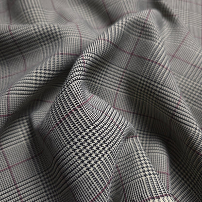 BLACK AND RED POLYESTER HOUNDSTOOTH REVERSIBLE PLAID SHIRTING FABRIC