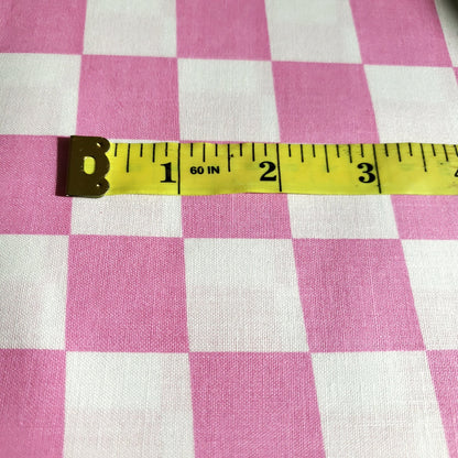 CHESSBOARD PRINT PINK WHITE