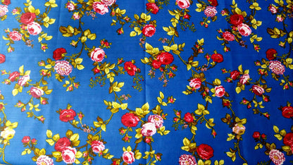 CASTILLE ROSES PRINT RED ON BLUE