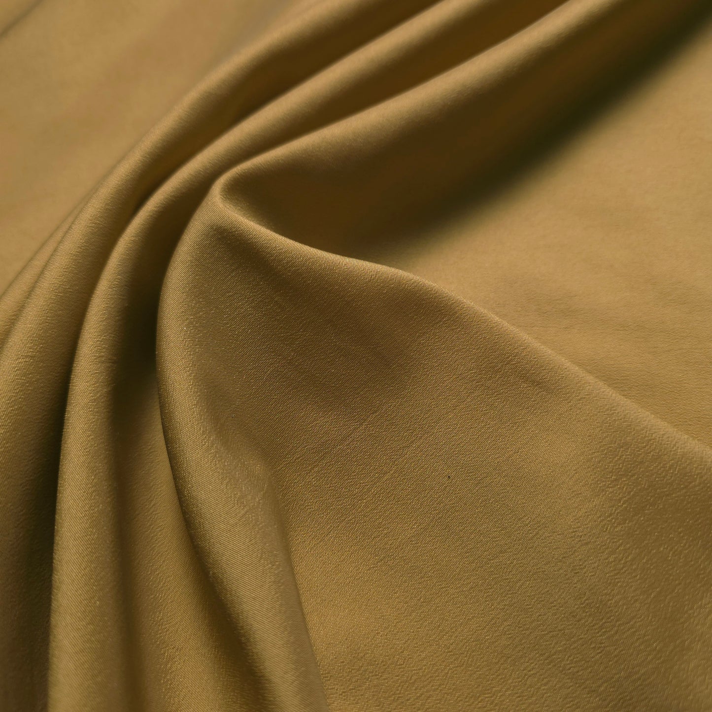 GOLDEN WHEAT BROWN LIGHTWEIGHT TAFFETA LINING FABRIC