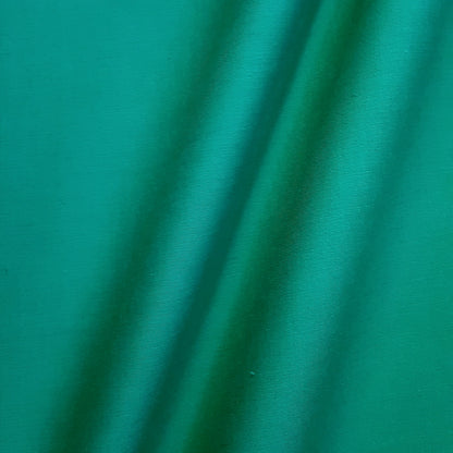 COTTON BLEND BROADCLOTH GREEN KELLY