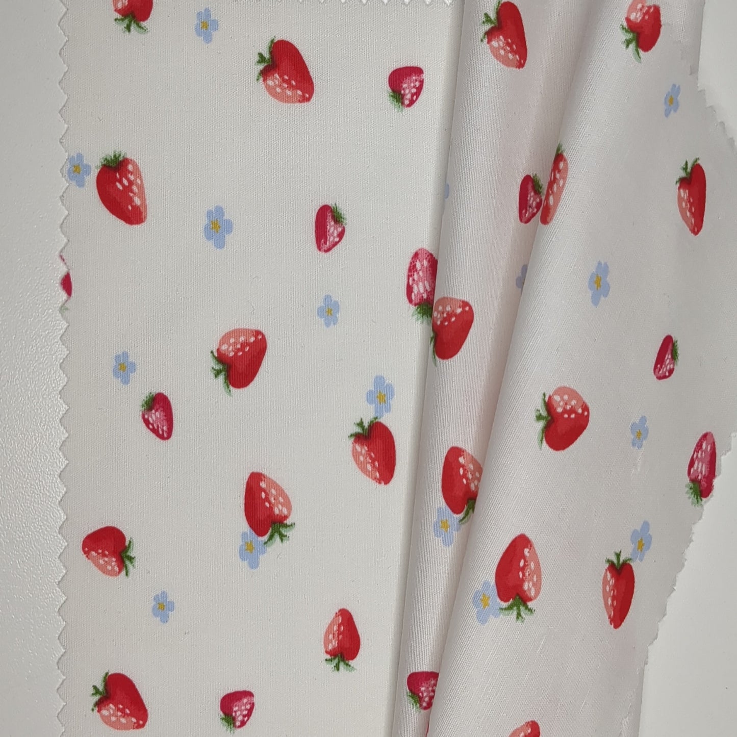 SUMMER STRAWBERRY STRETCH COTTON