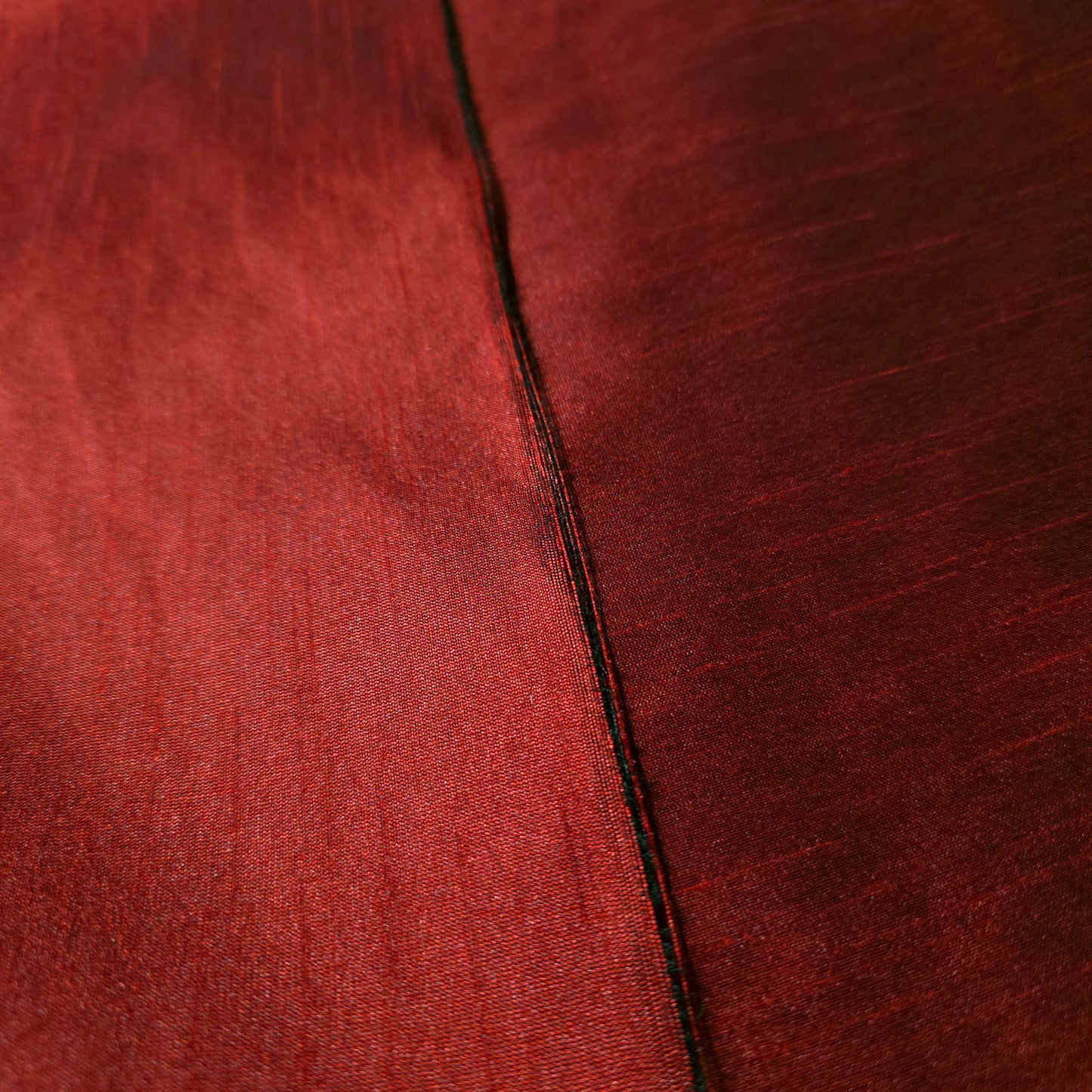 RED BURGUNDY LAMBRUSCO FAUX SILK DUPIONI 58"