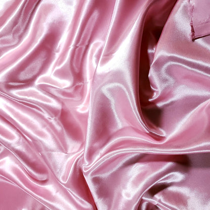 MEDIUM PLAIN SATIN GLOSSY PINK PETAL
