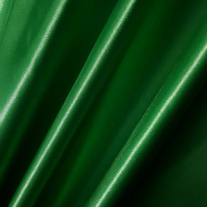 MEDIUM PLAIN SATIN GLOSSY GREEN