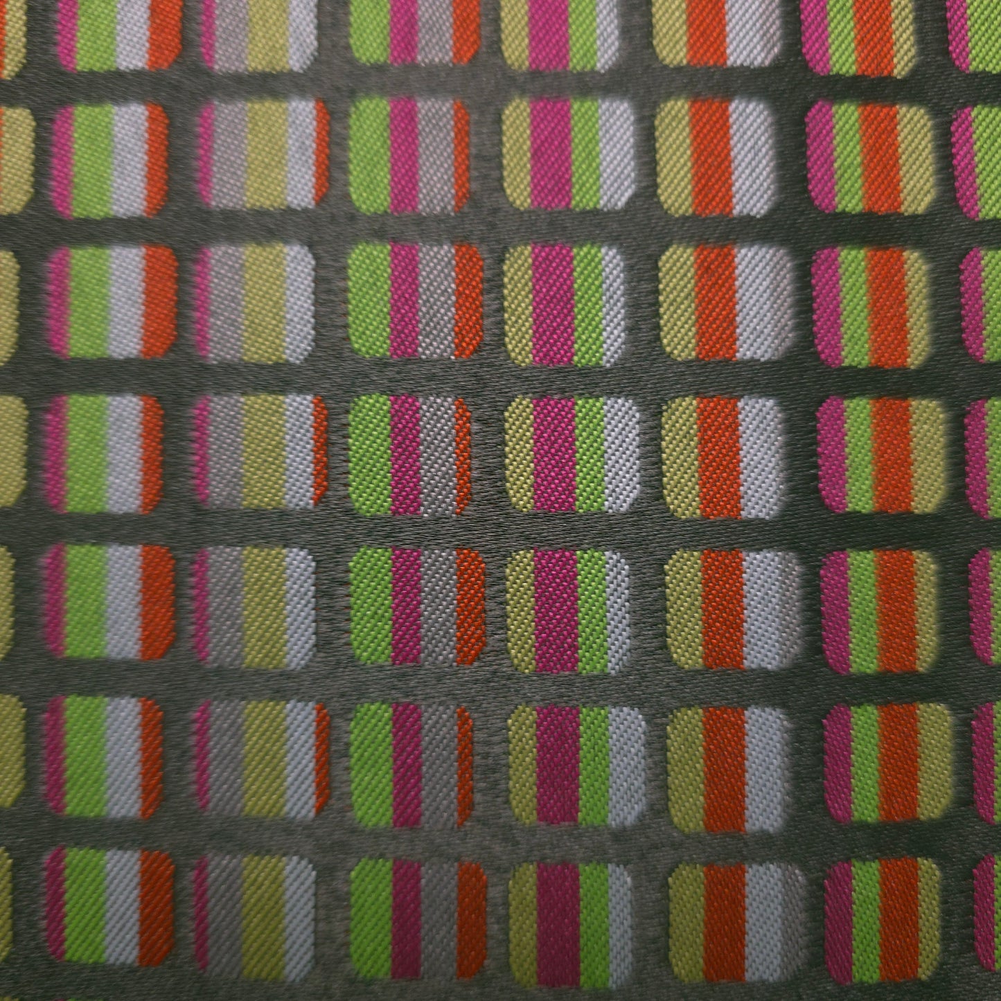 RETRO TILE STRIPE BROCADE