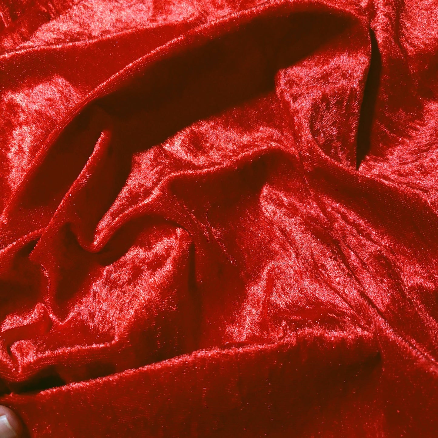 ICE CRUSH VELOUR STRETCH VELVET RED