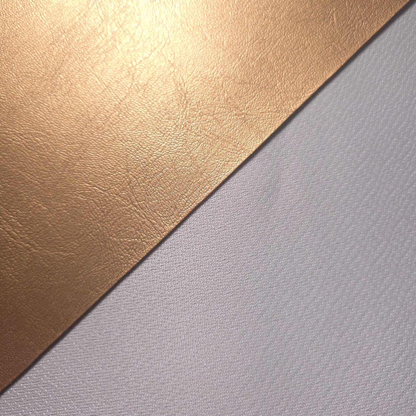 METALLIC GOLD PROFESSIONAL MARINE VINYL