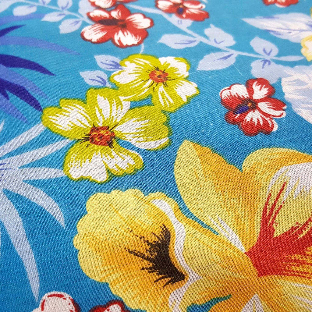 HAWAIIAN FLORAL MOTIF TURQUOISE YELLOW
