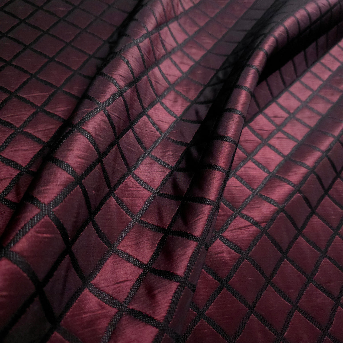 BURGUNDY WINE QUILTED TAFFETA BROCADE FABRIC