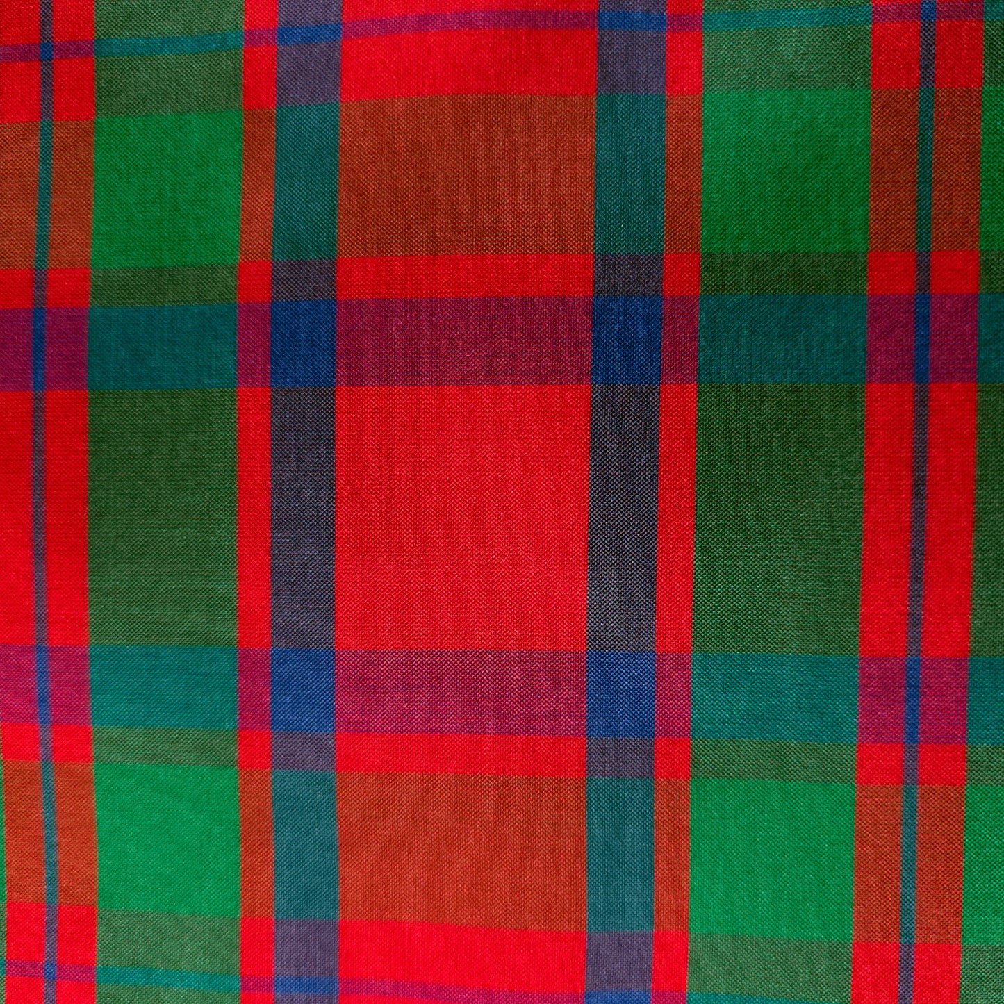 RED GREEN NAVY CLASSIC TARTAN PLAID TISSUE TAFFETA FABRIC
