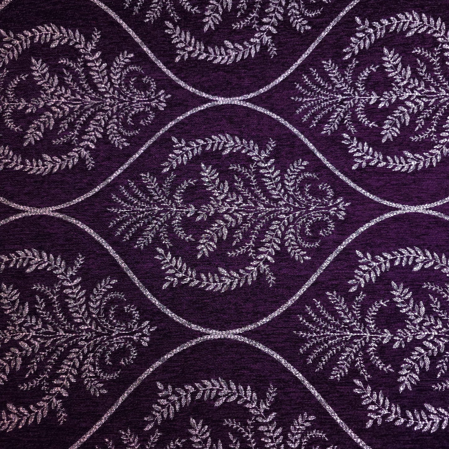 REGAL LAUREL OGEE MEDALION CHENIELLE PURPLE