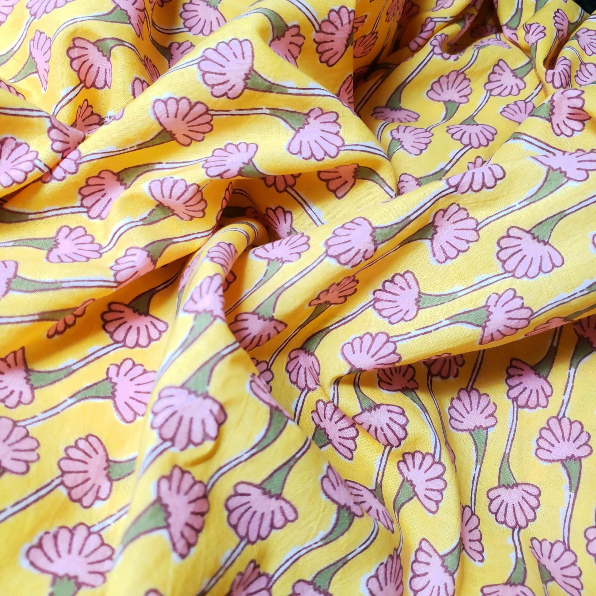 Lightweight Vintage Retro Print Floral Cotton Fabric By Yard 44" wide Yellow Pink Flowers DIY Sewing, Fashion accessories, and Home Decor