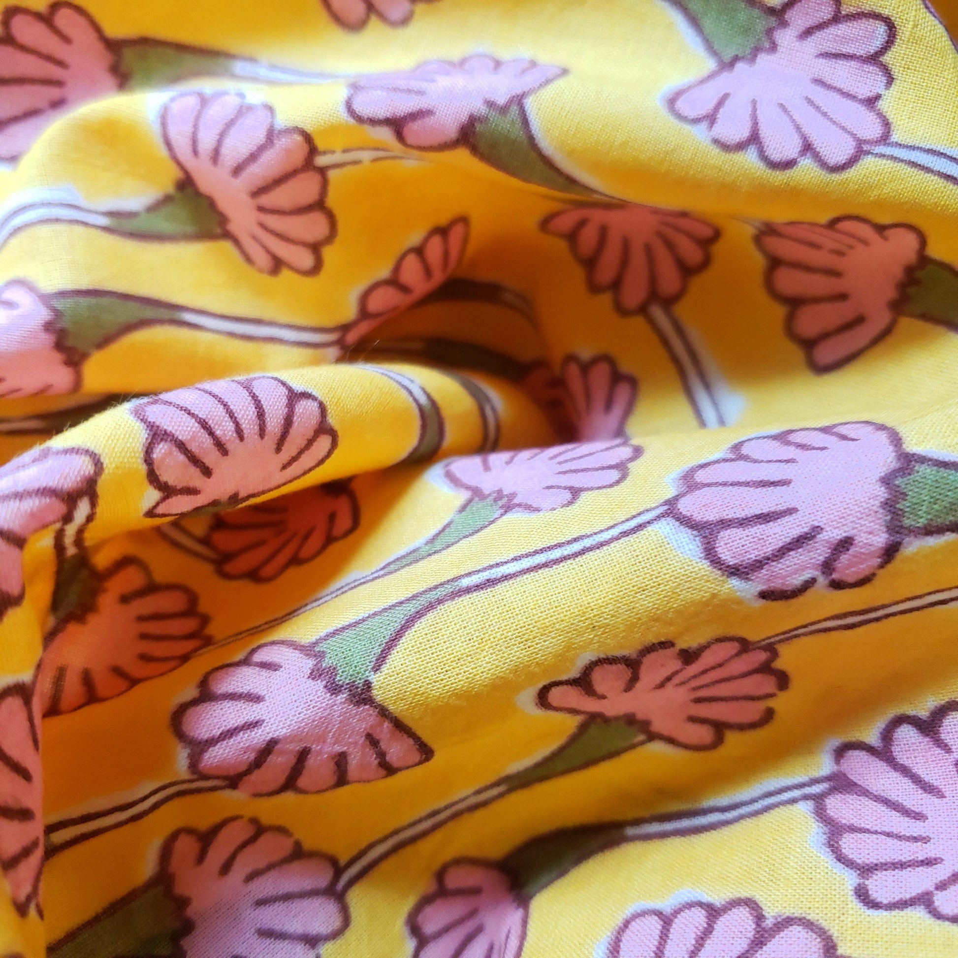 Lightweight Vintage Retro Print Floral Cotton Fabric By Yard 44" wide Yellow Pink Flowers DIY Sewing, Fashion accessories, and Home Decor